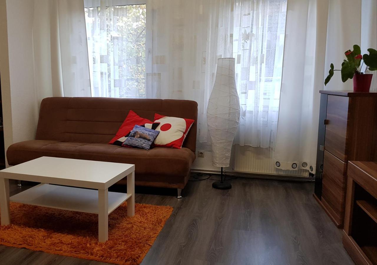 Grosse Ferienwohnung An Der Rheinpromenade Three Duisburg Bilik gambar